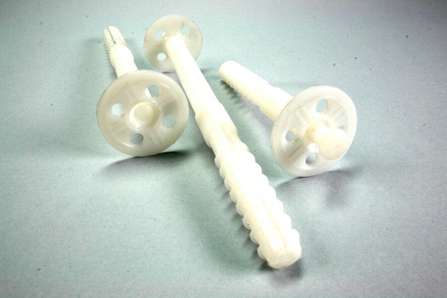 Caja Onduline 100 ud. clavo nylon 8cm