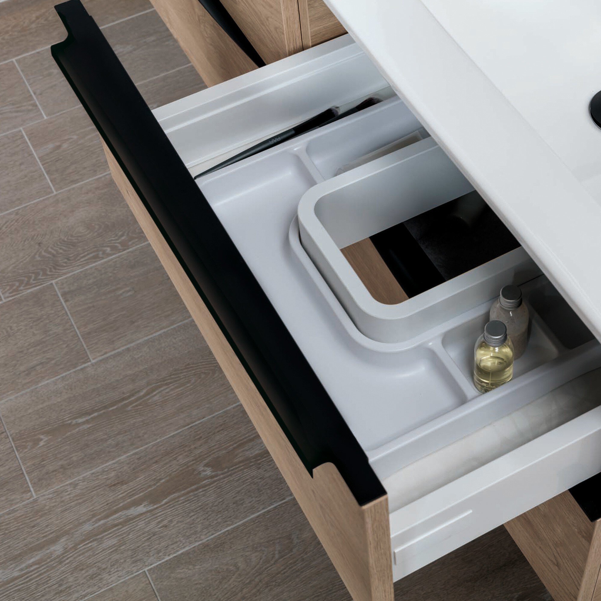 Tirador plus para mueble Baho Lucca negro 30 cm
